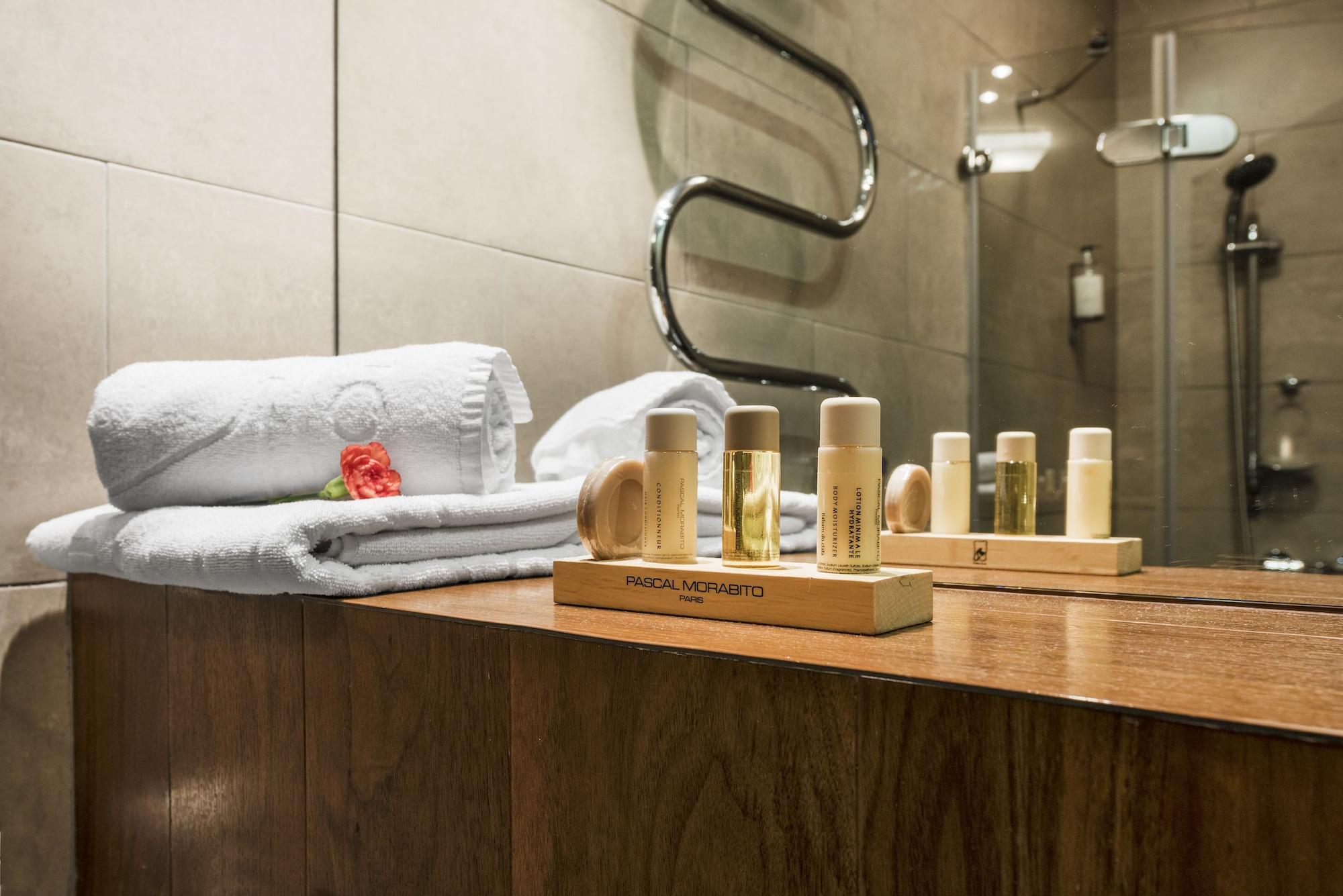 Amberton Cozy Hotel كاوناس المظهر الخارجي الصورة